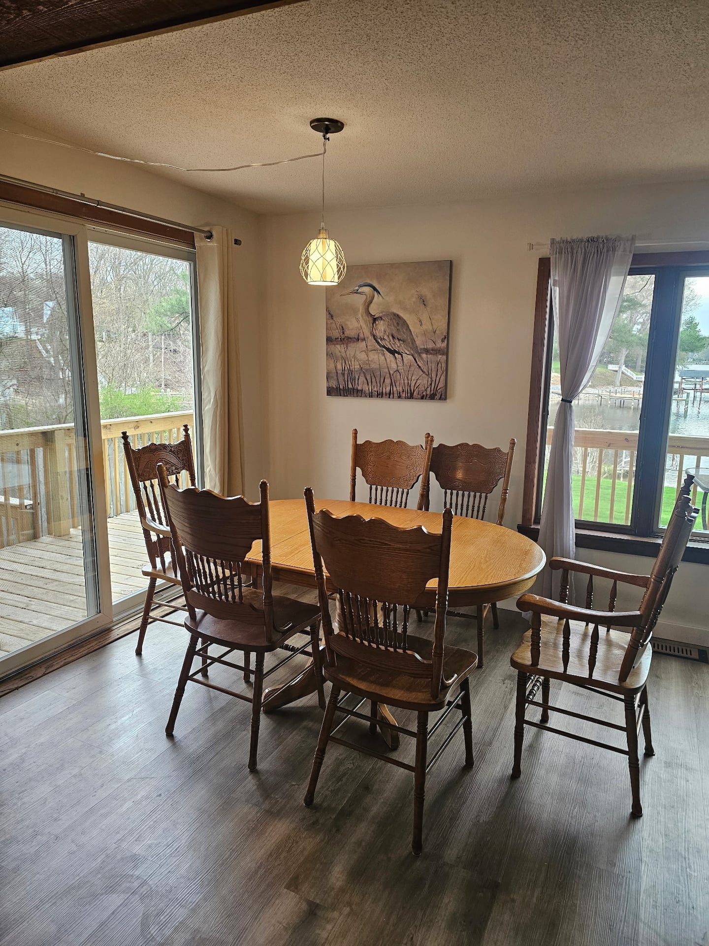 Dining area off the kitchen
